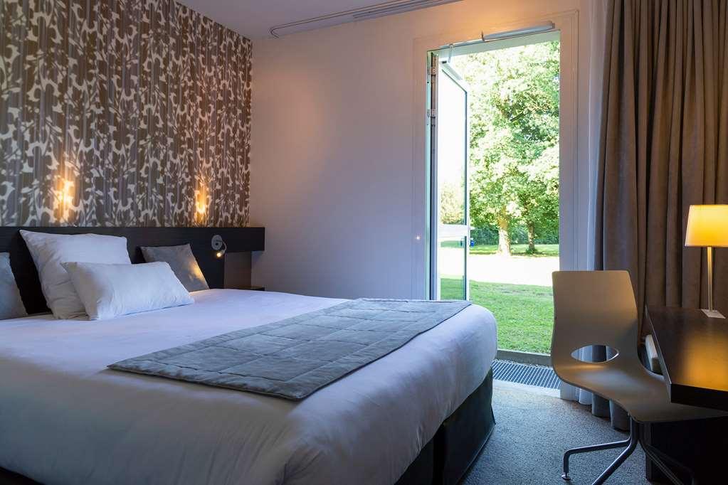 The Originals Boutique Hotel Restaurant Saint James, Montaigu-Vendee Δωμάτιο φωτογραφία