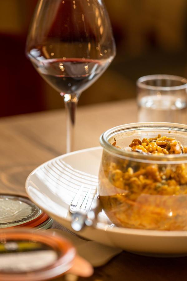 The Originals Boutique Hotel Restaurant Saint James, Montaigu-Vendee Εξωτερικό φωτογραφία