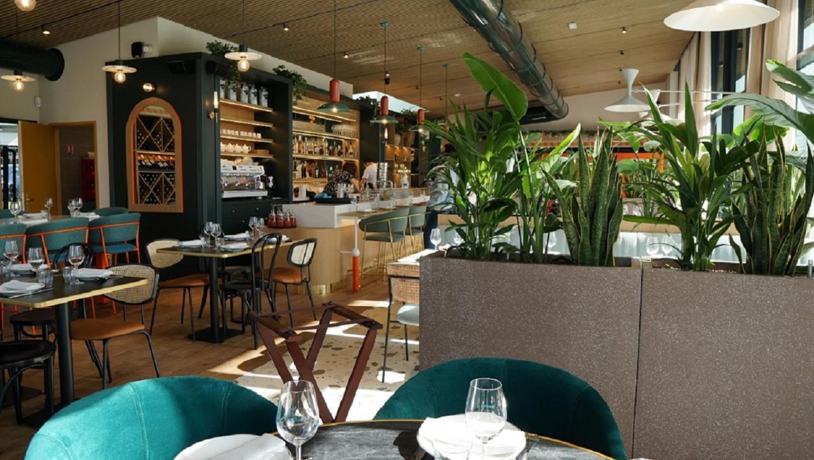 The Originals Boutique Hotel Restaurant Saint James, Montaigu-Vendee Εξωτερικό φωτογραφία